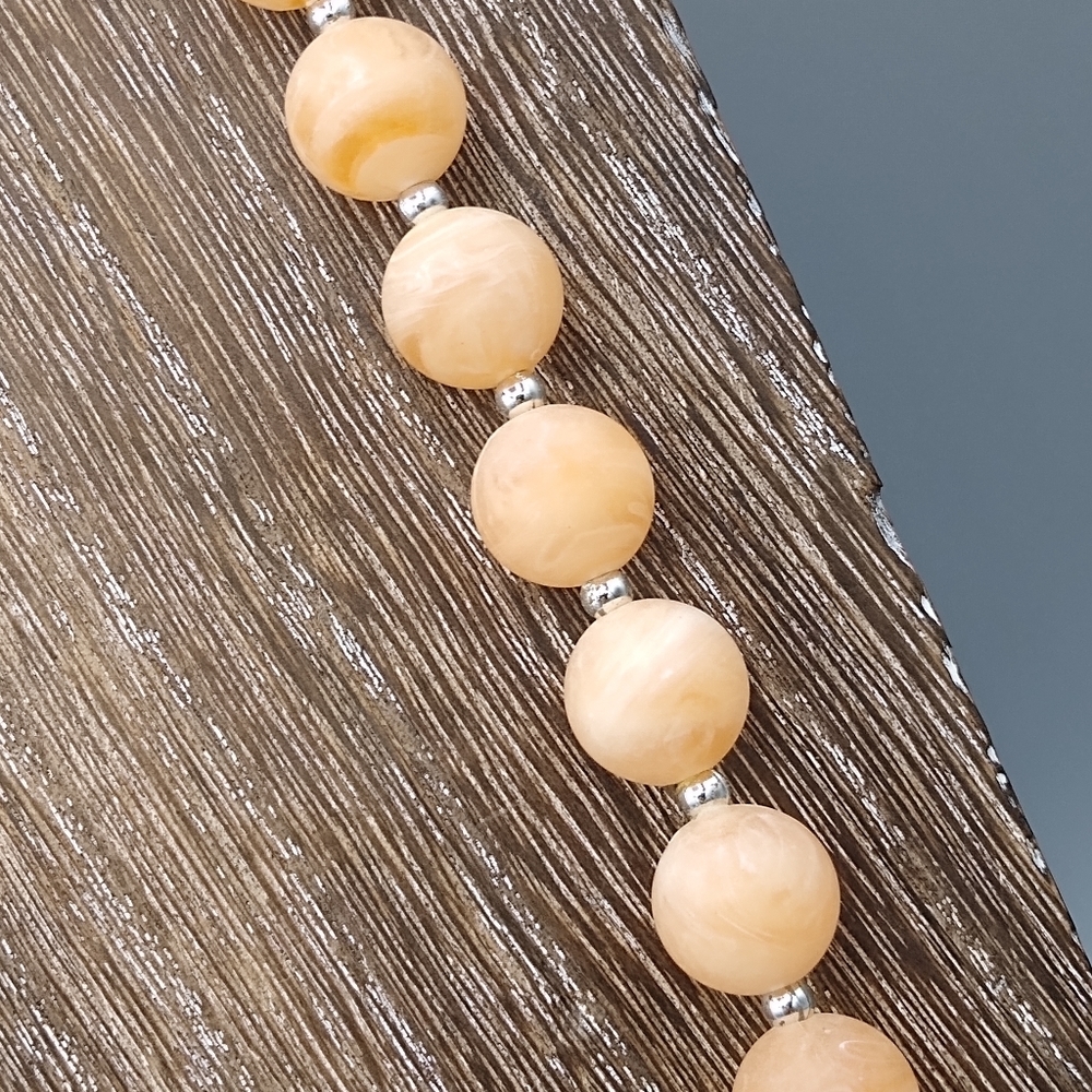 Coral Colored Marbled Gold Bead Necklace - Picture 5 of 14